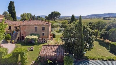 /international/it/montepulciano-tuscany-310101926769/