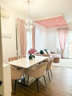 /international/it/vicolo-del-monte-delle-capre-rome-lazio-310106853659/