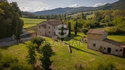 /international/it/umbertide-umbria-310105305085/