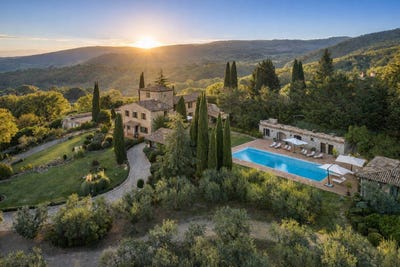 /international/it/todi-umbria-310110287758/