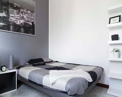 /international/it/via-salvatore-barzilai-milan-lombardy-310108557939/