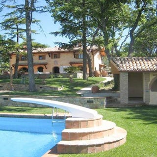 /international/it/sorano-tuscany-310107980406/