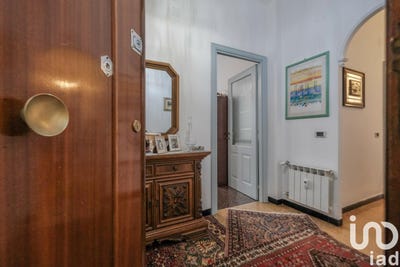 /international/it/genoa-liguria-310107949170/