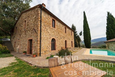 /international/it/pomarance-tuscany-310107255462/