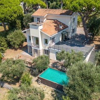 /international/it/bordighera-alta-liguria-310107979168/