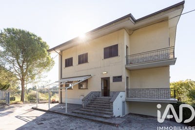 /international/it/jesi-marche-310120564464/