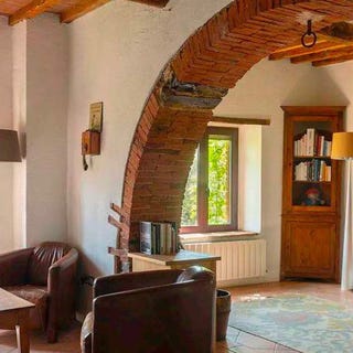 /international/it/monterotondo-marittimo-tuscany-310110393615/