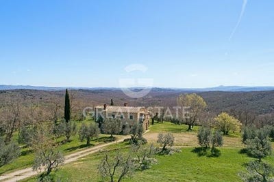 /international/it/monte-san-savino-tuscany-120086642907/