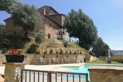 /international/it/monte-castello-di-vibio-umbria-120087068019/