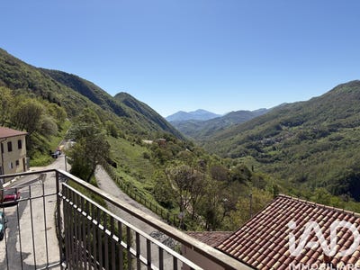 /international/it/frazione-serravalle-di-carda-apecchio-marche-310107701619/