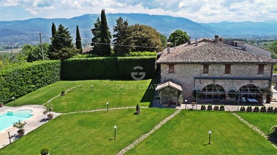 /international/it/montefalco-umbria-310096798060/