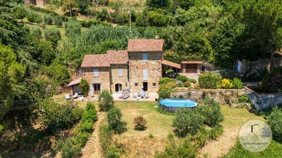 /international/it/citta-della-pieve-umbria-310119395136/