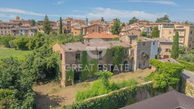 /international/it/chiusi-tuscany-310109458679/