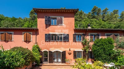 /international/it/spoleto-umbria-310105164197/