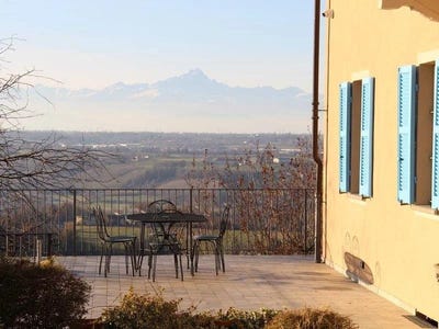 /international/it/clavesana-piedmont-310104250488/