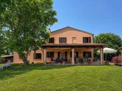 /international/it/castelleone-di-suasa-marche-310102875390/?lang=th