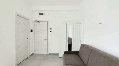 /international/it/via-privata-mario-bianco-milan-lombardy-310105206537/