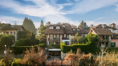 /international/it/arona-piedmont-310108241964/