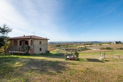 /international/it/strada-provinciale-del-pecorile-trequanda-tuscany-310107374881/