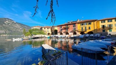 /international/it/mandello-del-lario-lombardy-310102399557/