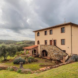 /international/it/civitella-paganico-tuscany-310108839234/