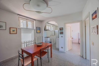 /international/it/volterra-volterra-tuscany-310108306091/