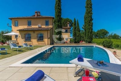 /international/it/monte-san-savino-tuscany-120086627724/
