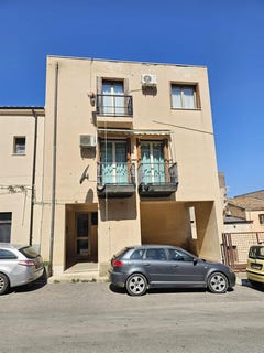 /international/it/collesano-sicily-310103643416/