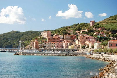/international/it/porto-azzurro-tuscany-310108760715/