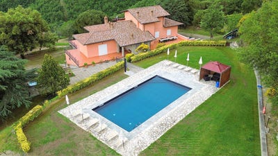 /international/it/cortona-tuscany-310108634144/