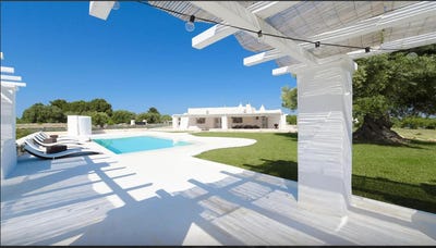/international/it/ostuni-apulia-120090798420/