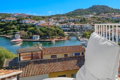 /international/it/porto-rotondo-sardinia-310104865944/