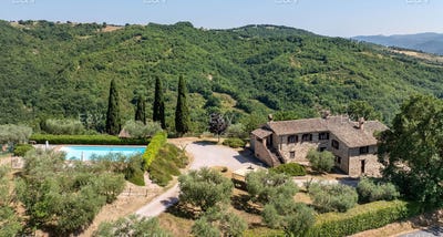 /international/it/gubbio-umbria-310099785671/