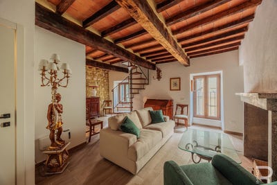 /international/it/semproniano-tuscany-310104436524/