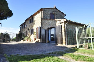 /international/it/livorno-tuscany-310108322411/