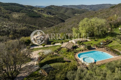 /international/it/valfabbrica-umbria-310107774726/