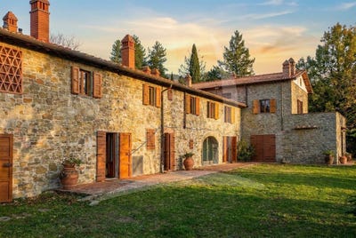 /international/it/loro-ciuffenna-tuscany-310107906386/