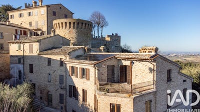 /international/it/offagna-marche-310104865671/