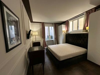 /international/it/via-dei-brunelleschi-florence-tuscany-310108562600/
