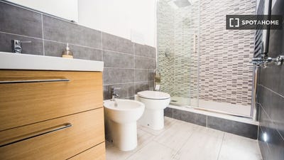 /international/it/milan-lombardy-310108526678/