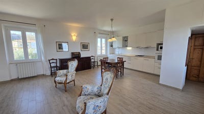 /international/it/volterra-tuscany-310106835820/