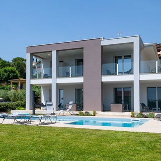 /international/it/brescia-lombardy-310107743657/
