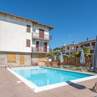 /international/it/passignano-sul-trasimeno-umbria-310107650462/
