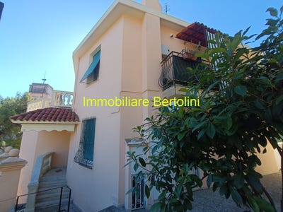 /international/it/imperia-liguria-310103993509/