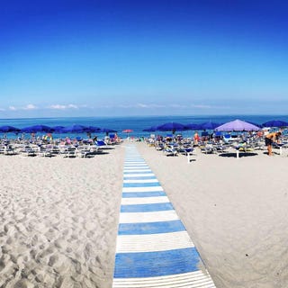 /international/it/421-corso-del-tirreno-marina-di-santa-maria-del-cedro-calabria-310106387887/