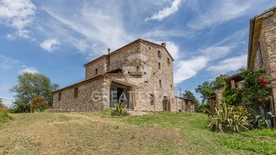 /international/it/fabro-umbria-310099950165/