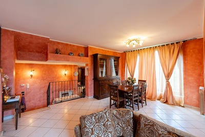 /international/it/montalcino-tuscany-120096323018/
