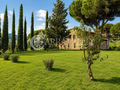 /international/it/scarlino-tuscany-310107980438/