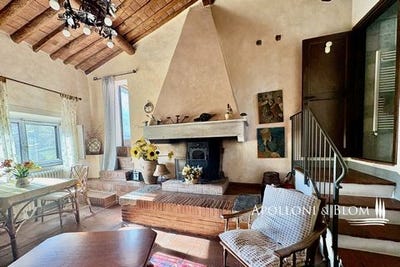 /international/it/via-di-salivolpi-castellina-in-chianti-tuscany-310104799226/