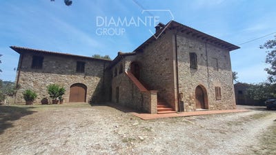 /international/it/sovicille-tuscany-310107498722/